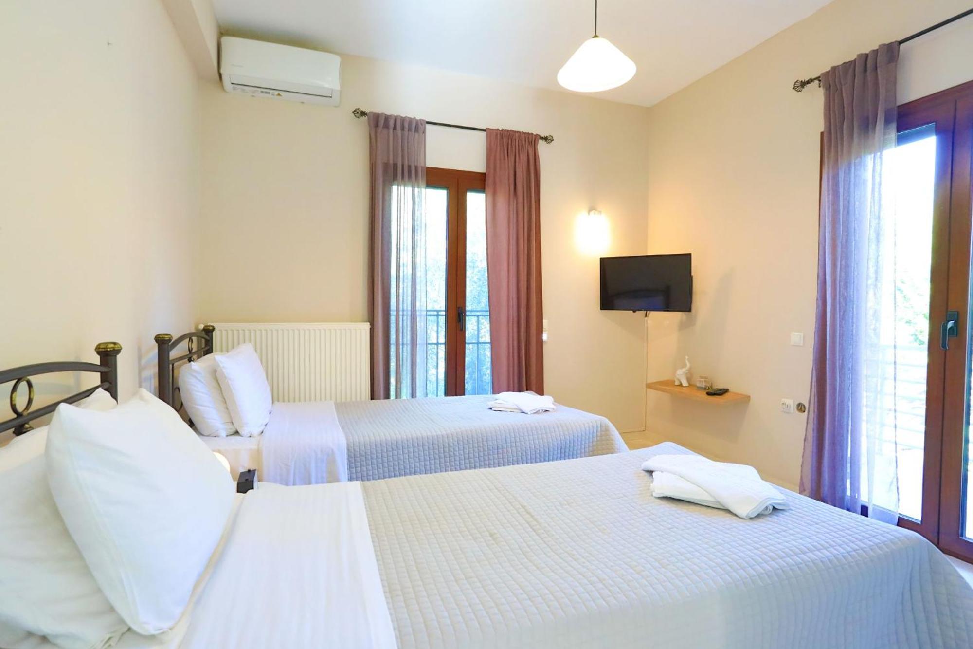 Jenny'S House Apartment Strongylí Екстериор снимка